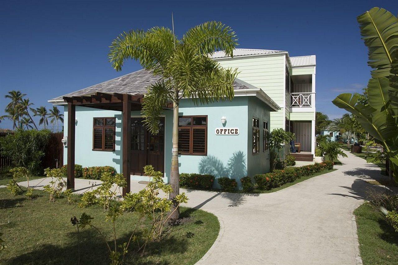 Buccaneer Beach Club 딕킨슨 베이 외부 사진